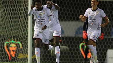 لقطة من مباراة الشباب والأهلي (spl)